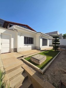 Casa en venta en Trigal Norte